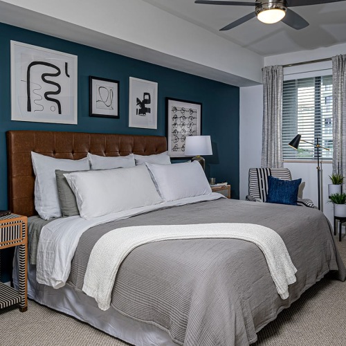 Bedroom bedroom with modern spaces
